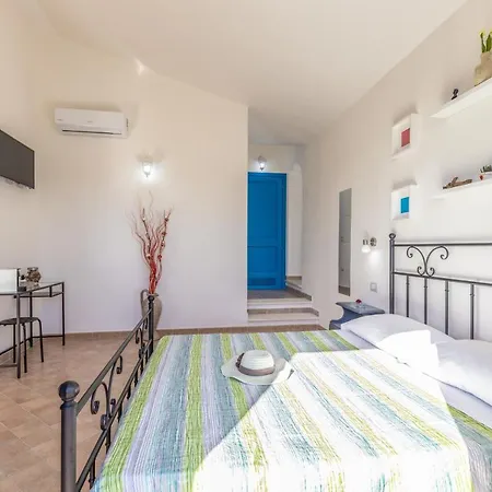 H14 Porto Frailis Guest house