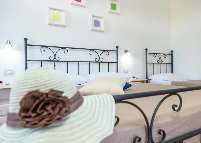 H14 Porto Frailis Pensionat Àrbatax