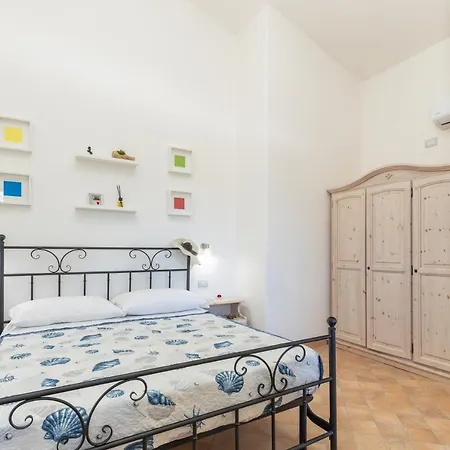 H14 Porto Frailis 4* Àrbatax